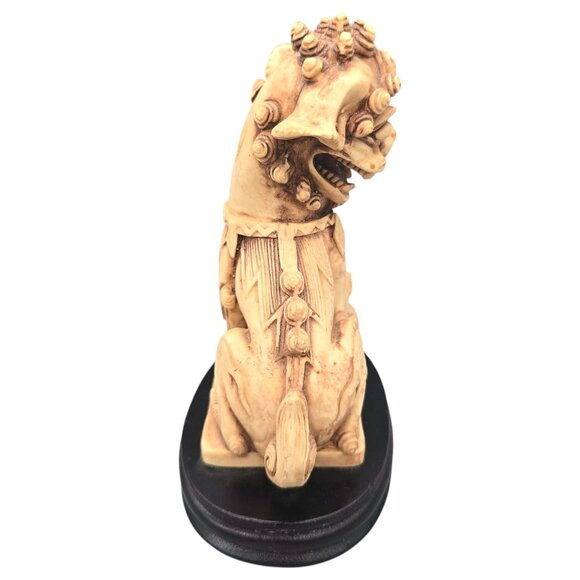Vintage Chinese Hand Carved Resin Foo Dog Lion Statue Wood Base 5.5" - Picture 4 of 12